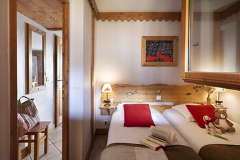 residence pierre and vacances premium les alpages de chantel