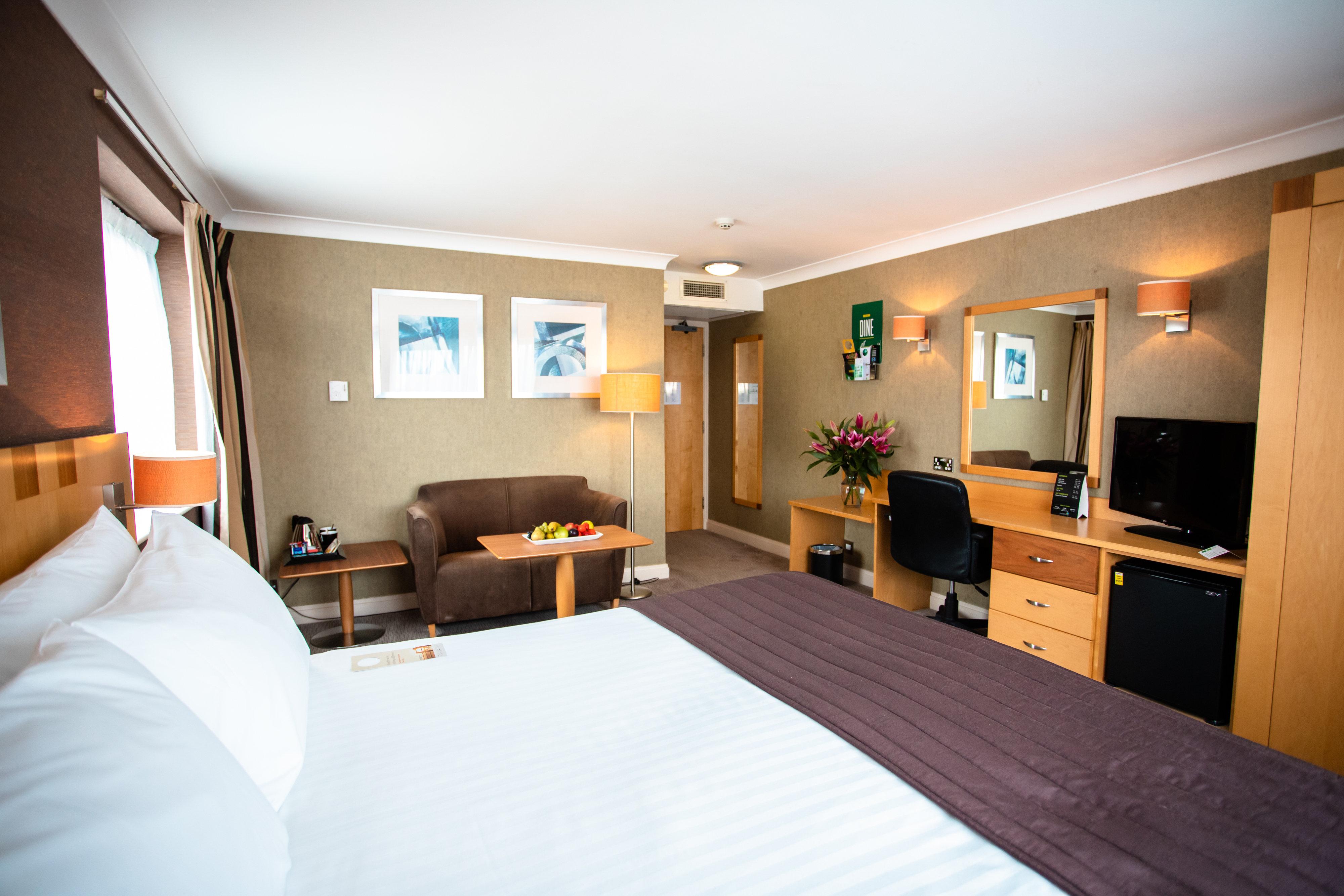 holiday inn a55 chester west by ihg