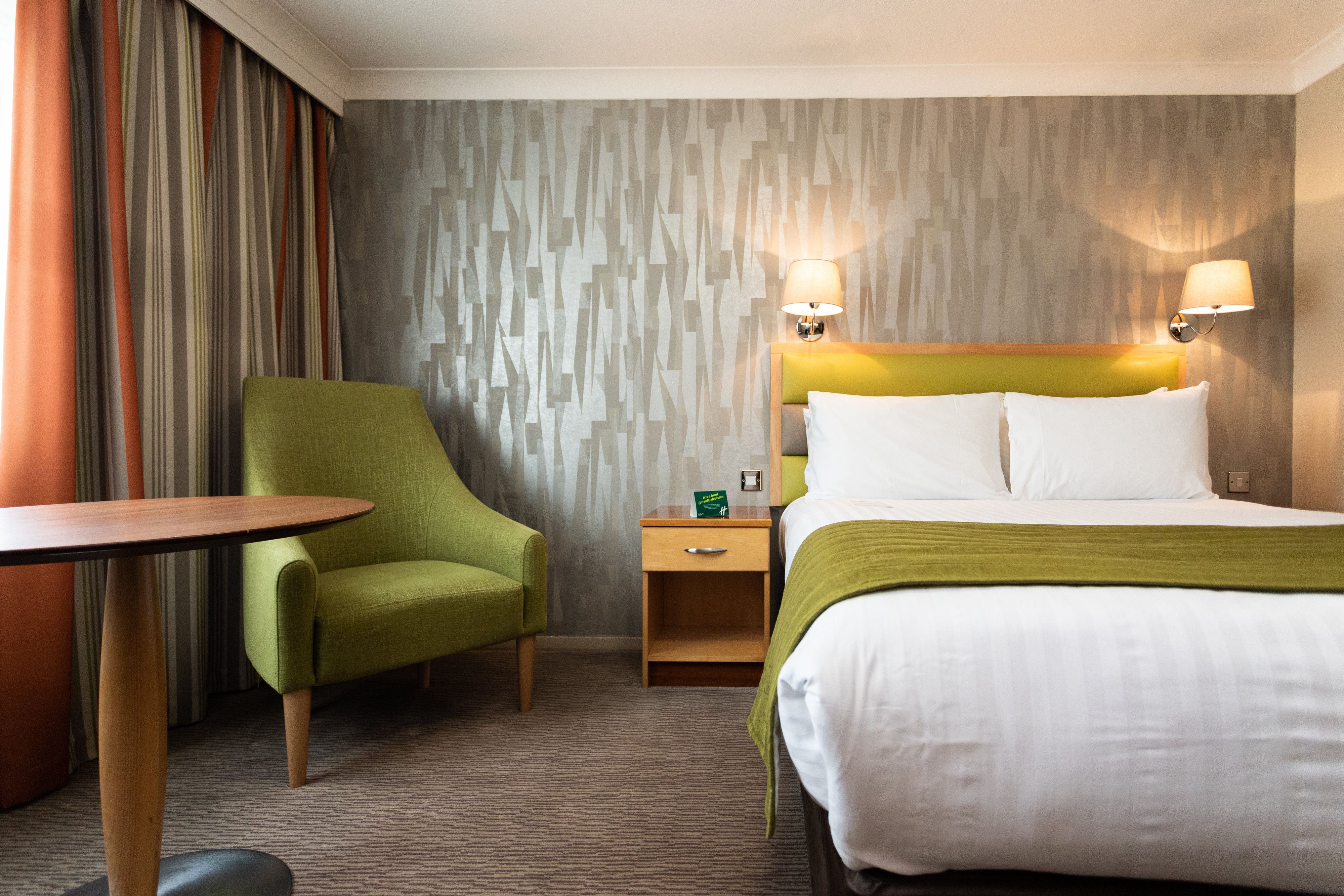 holiday inn a55 chester west by ihg