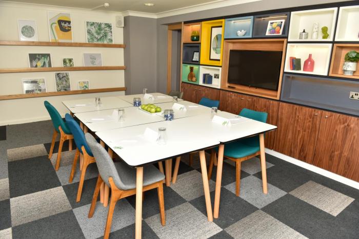 holiday inn a55 chester west by ihg