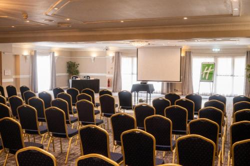 holiday inn a55 chester west by ihg