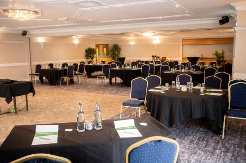 holiday inn a55 chester west by ihg