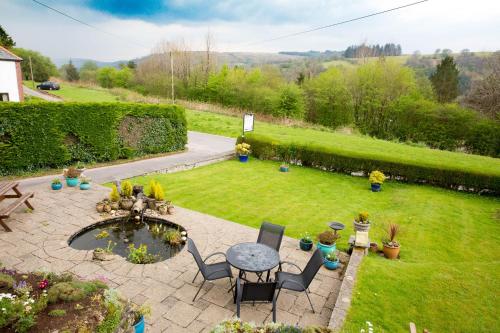 llwyn onn guest house