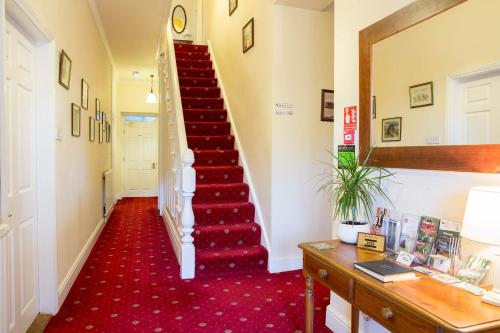 llwyn onn guest house