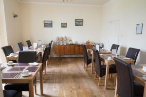 llwyn onn guest house