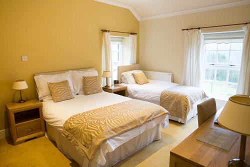 llwyn onn guest house