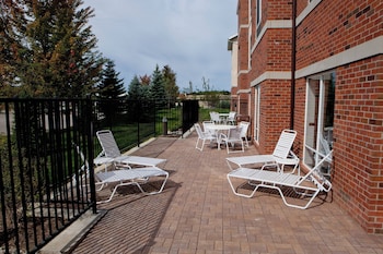 fairfield inn and suites flint fenton