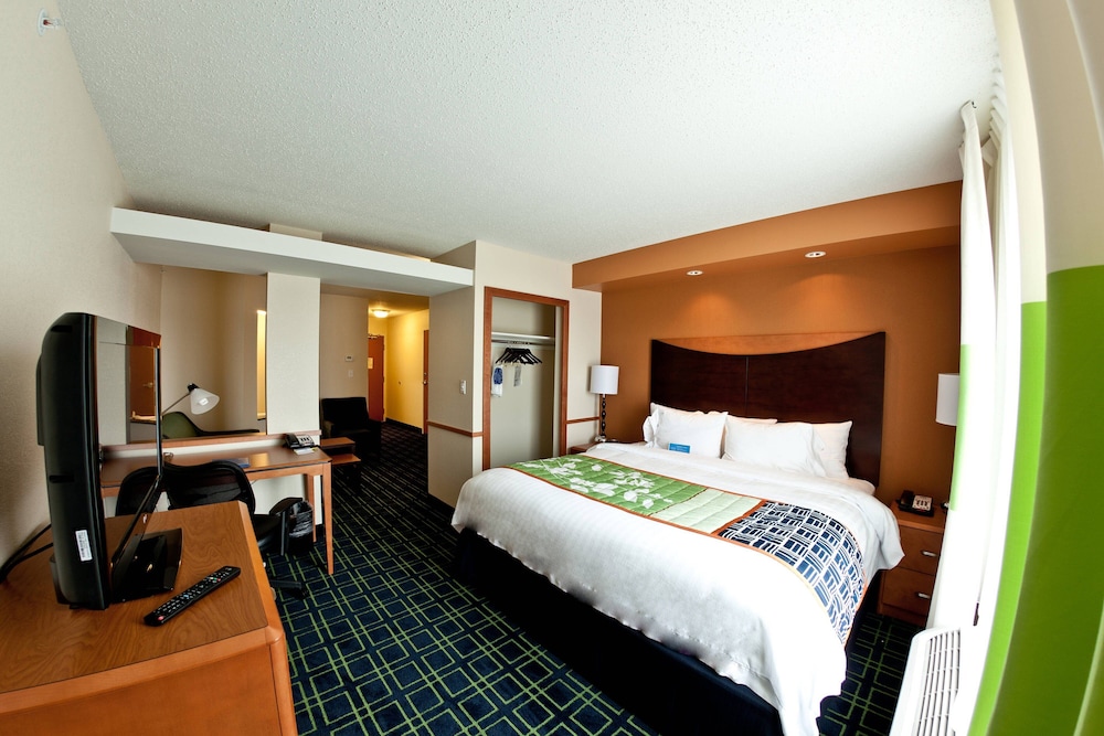 fairfield inn and suites flint fenton