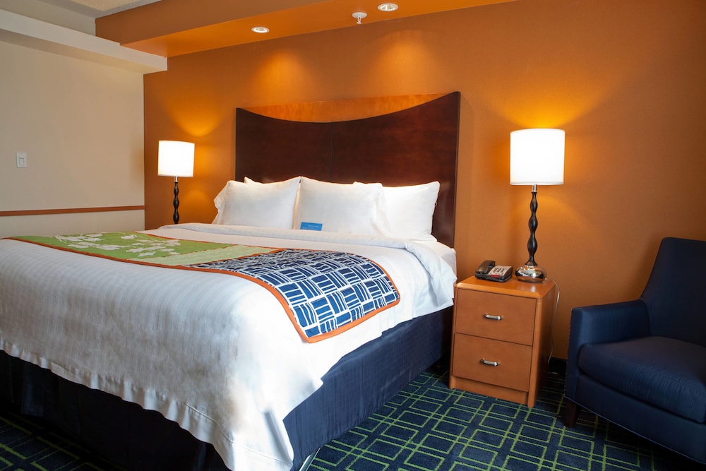 fairfield inn and suites flint fenton