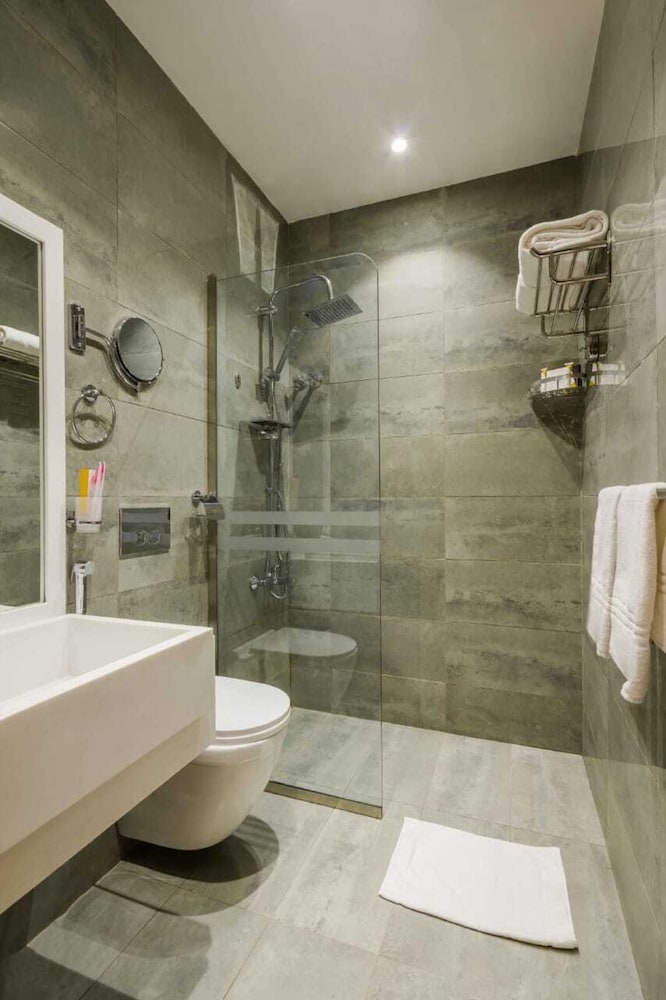 myrtle hotel al sahafa