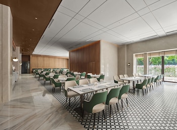 hilton garden inn jiaxing xiuzhou