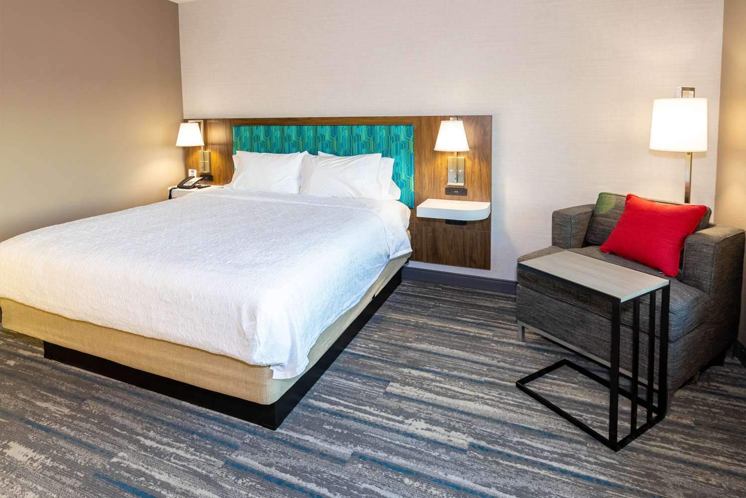hampton inn selma ca