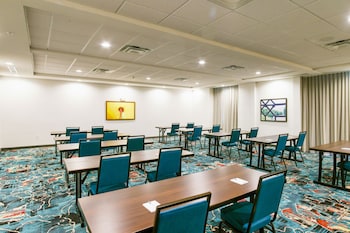hampton inn new orleans french quarter market area