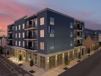 Hampton Inn New Orleans French Quarter Market Area,,3 star