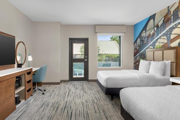 hampton inn new orleans french quarter market area