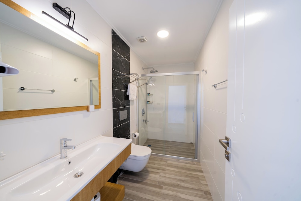 kalkan beach park hotel