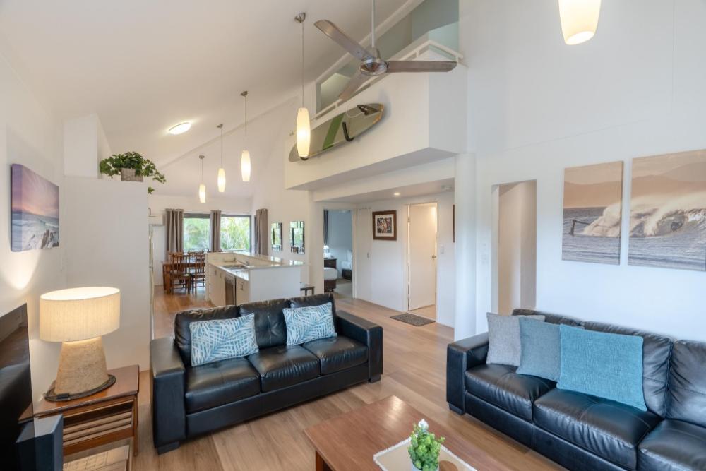 outrigger bay apartments