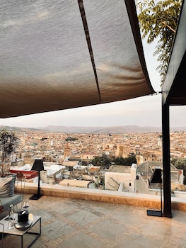 fes