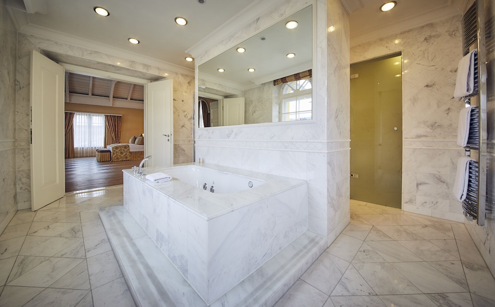 falkensteiner schlosshotel velden