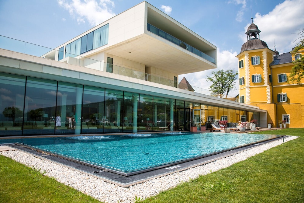 falkensteiner schlosshotel velden