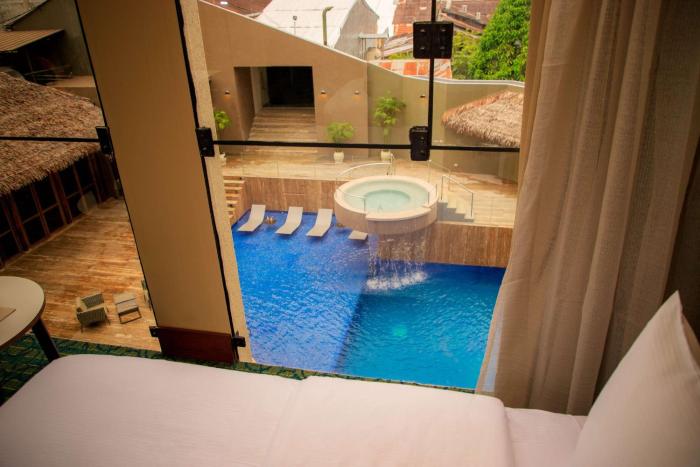 doubletree by hilton iquitos