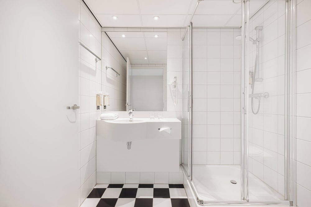 leonardo hotel hengelo city center