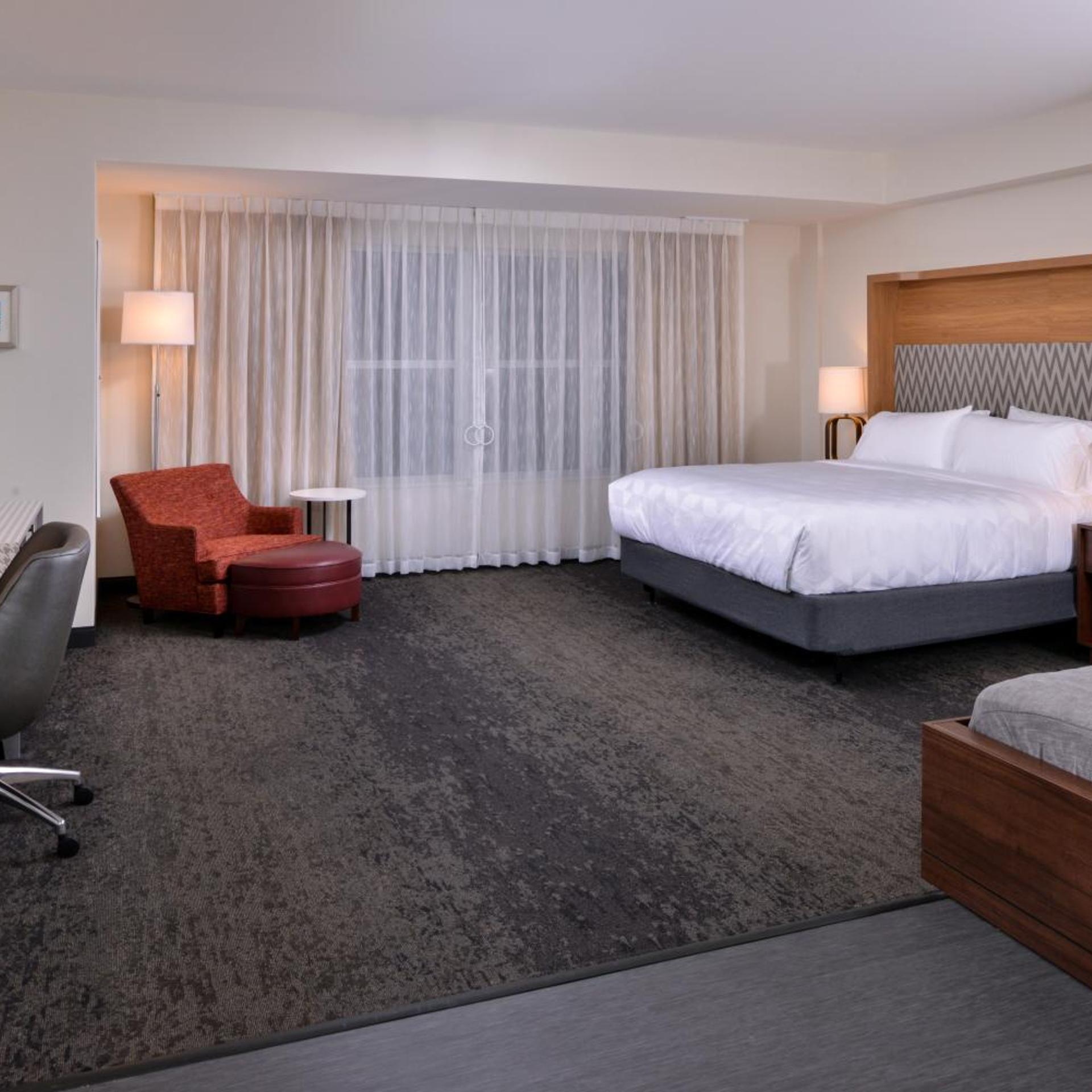 holiday inn farmingtom hills detriot nw