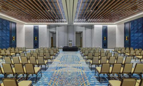 embassy suites by hilton virginia beach oceanfront resort