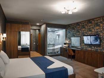 alison hotel baku