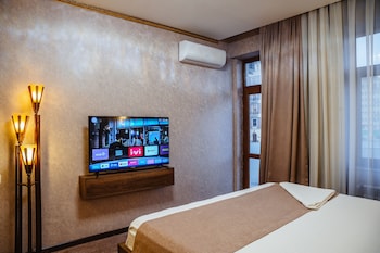 alison hotel baku