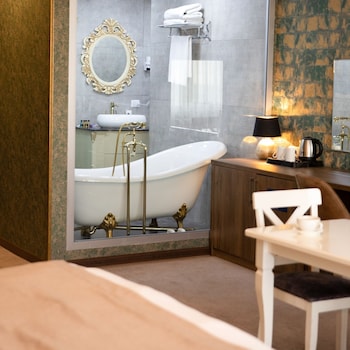 alison hotel baku