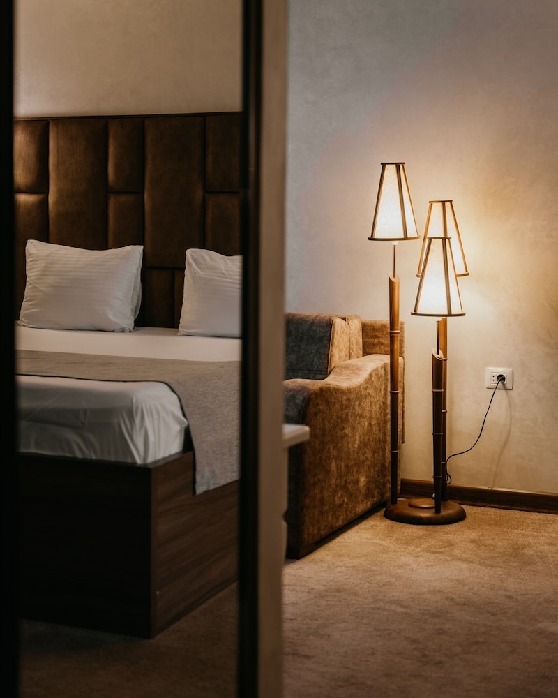 alison hotel baku
