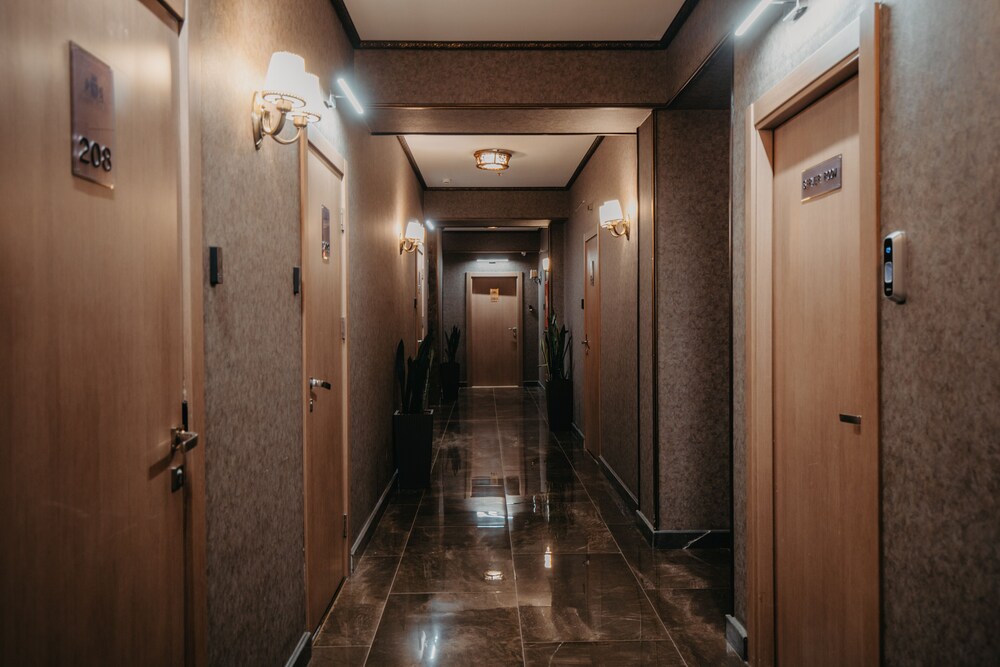alison hotel baku