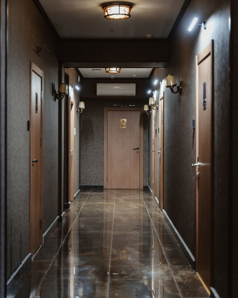 alison hotel baku