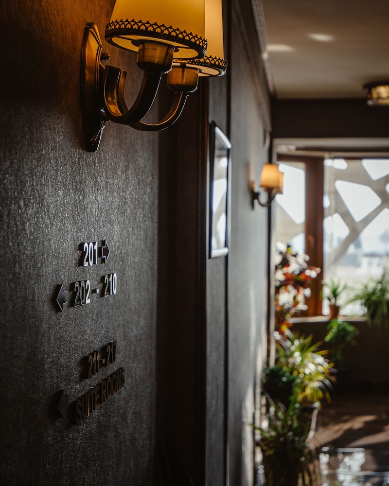 alison hotel baku