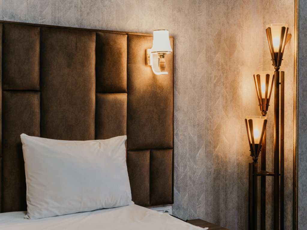 alison hotel baku