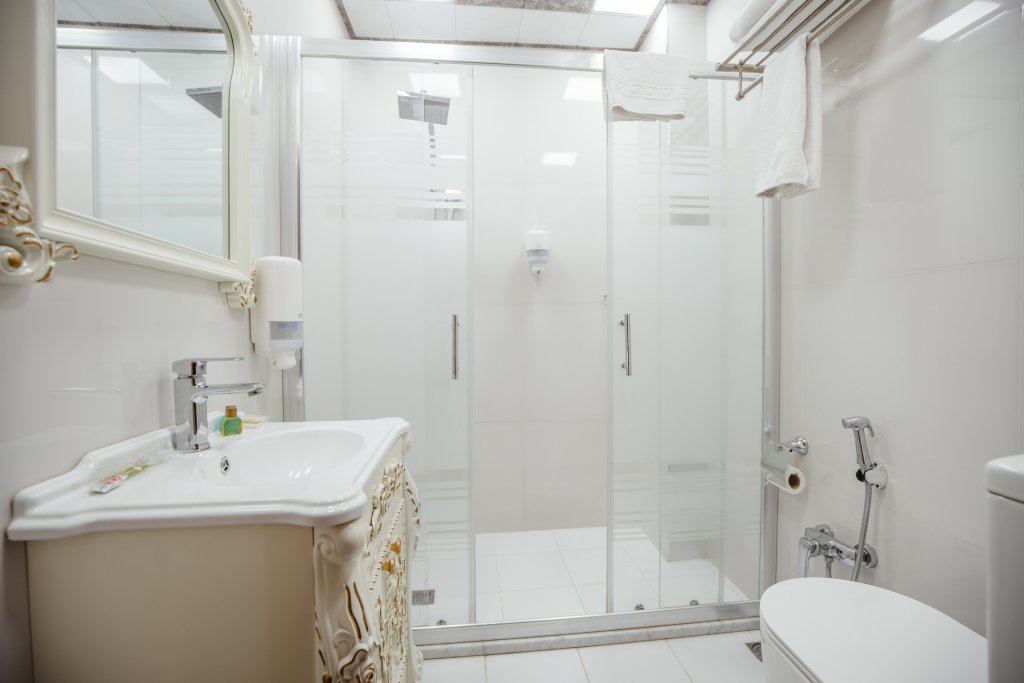 alison hotel baku