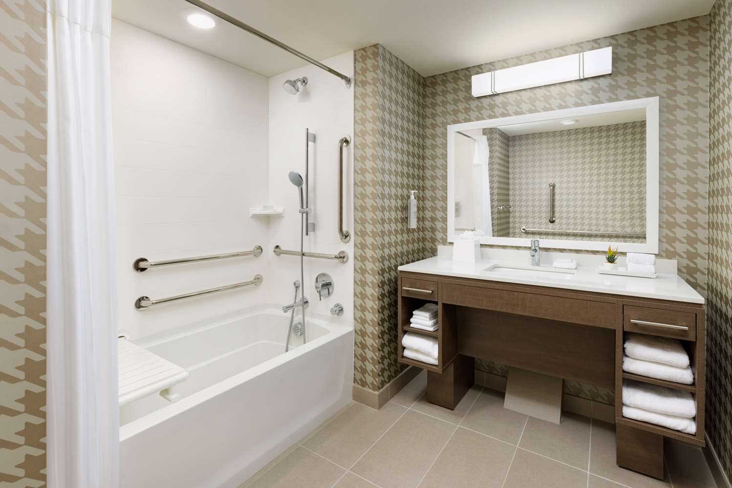 home2 suites by hilton north scottsdale near mayo clinic