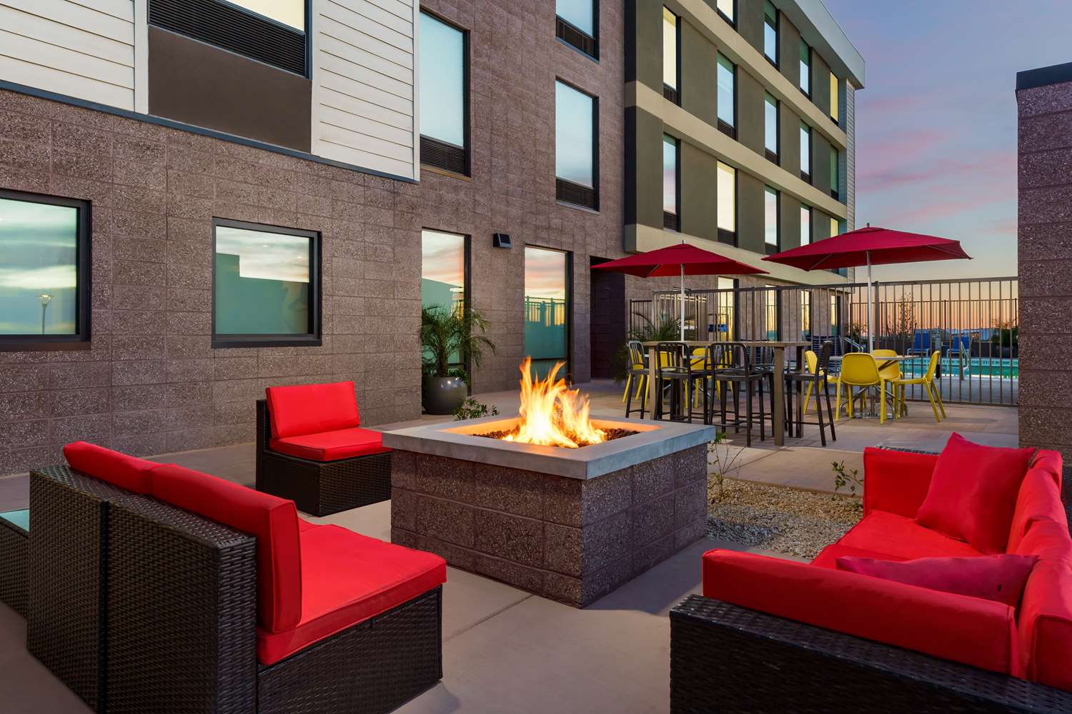 home2 suites by hilton north scottsdale near mayo clinic