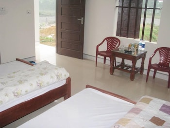 cuc phuong hotel