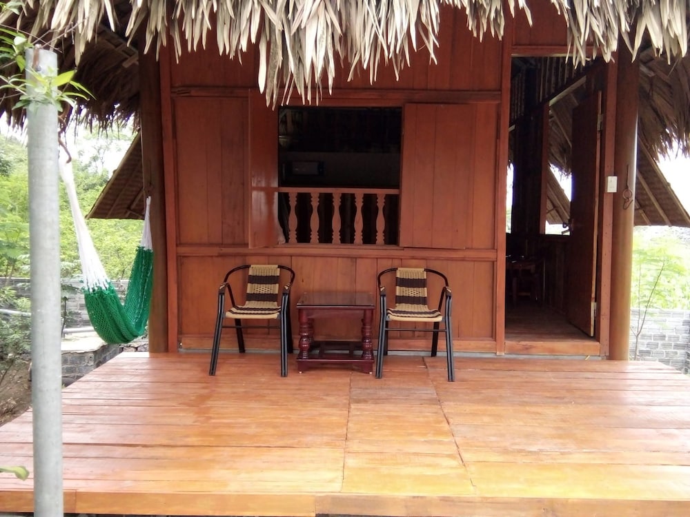 cuc phuong hotel
