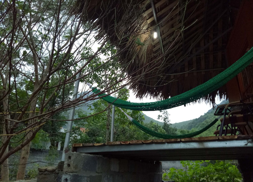 cuc phuong hotel