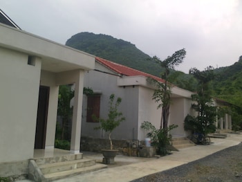 cuc phuong hotel