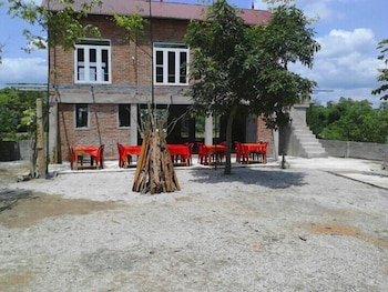 cuc phuong hotel