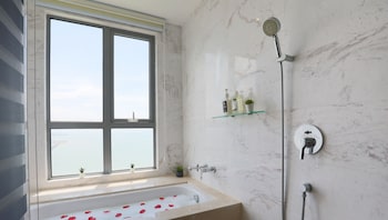 silverscape executive malacca by i housing