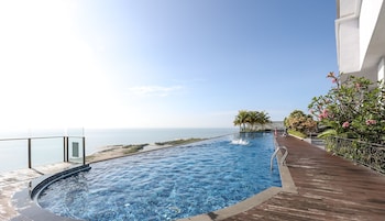 silverscape executive malacca by i housing