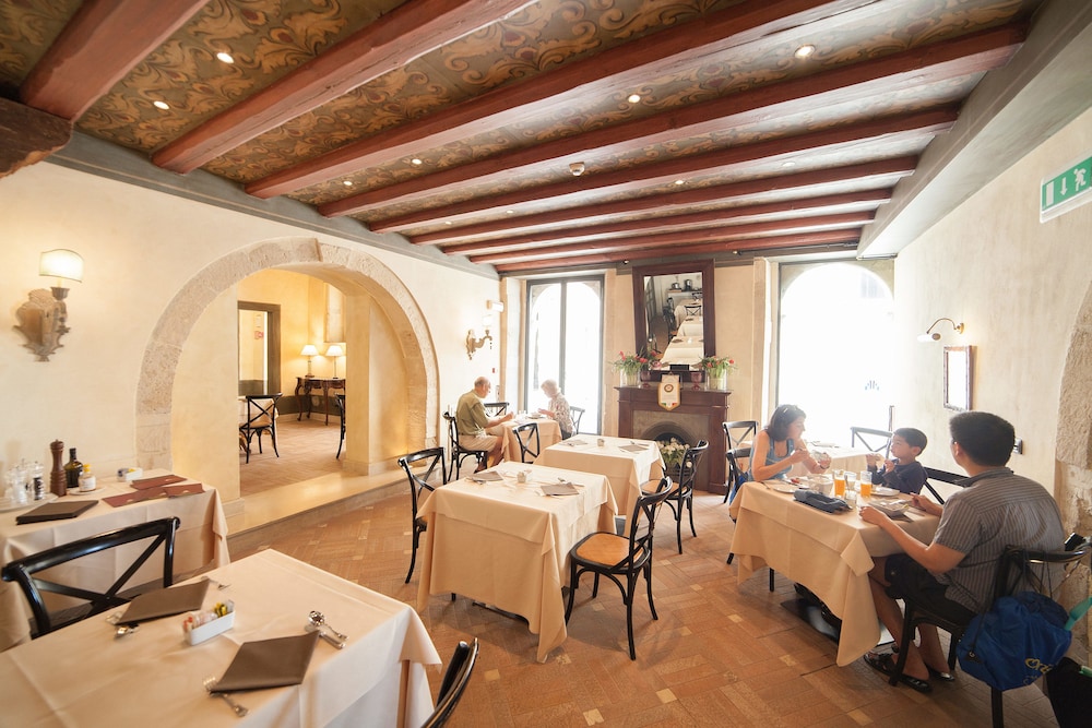 algila ortigia charme hotel