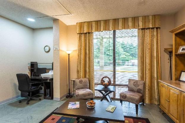 quality inn and conference center