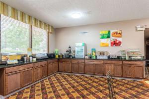quality inn and conference center