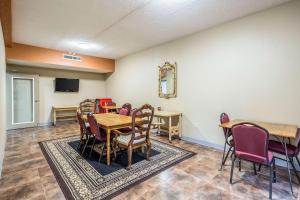 quality inn and conference center